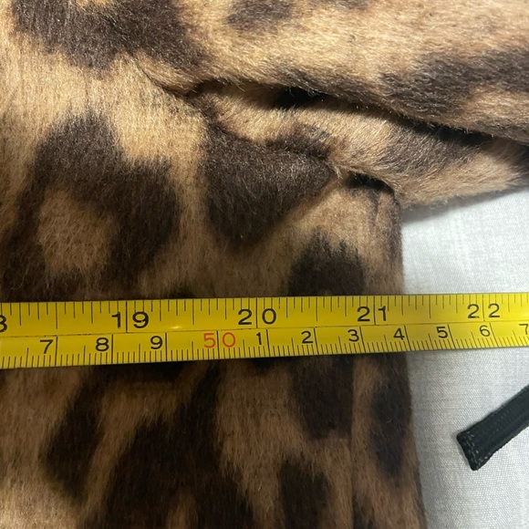 Brand NEW never worn. Leopard Print Women's Coat - Picture 8 of 11